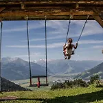 Bio Bauernhof Holzegghof In Zell Am Erlberg
